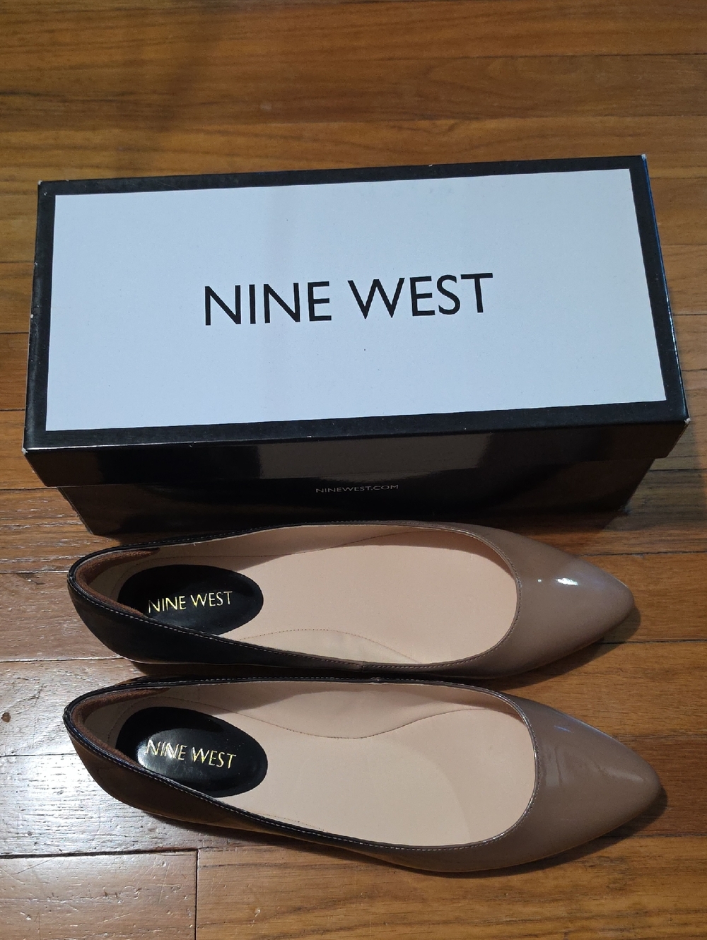 Nine West Selfie Patent Flats 10M